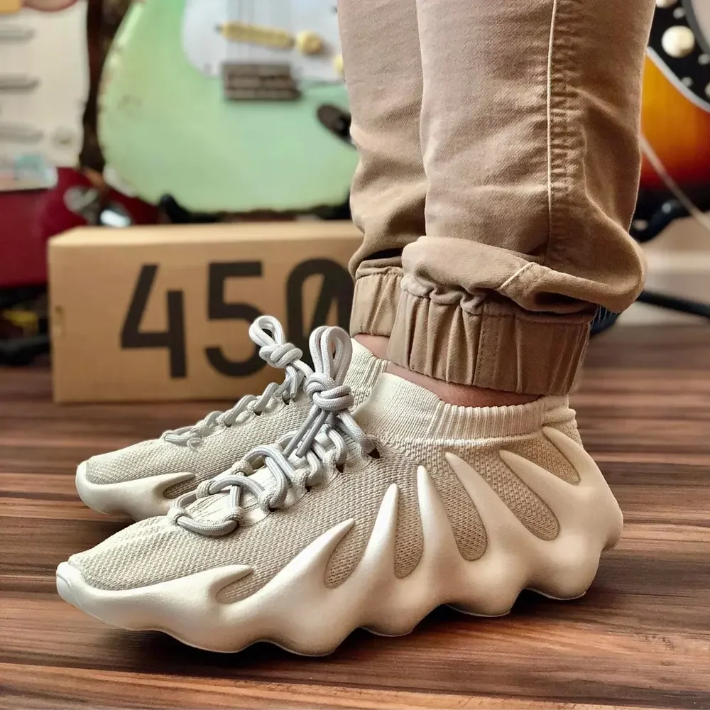 adidas gazelle silver green womens Men White Yeezy Boost 350 V2| EL-OUTLET Egypt main image 1